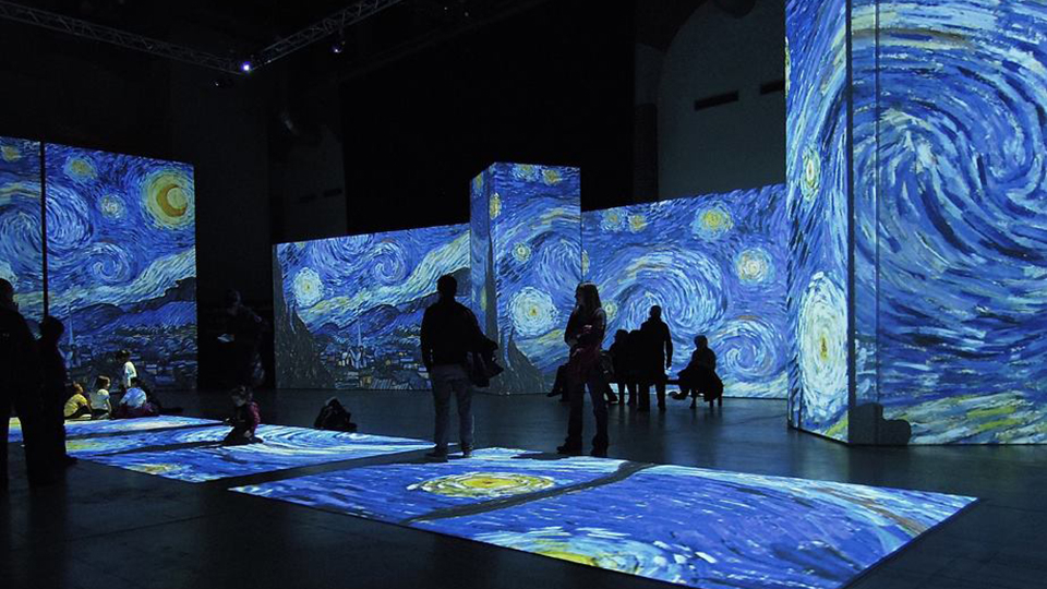 Instalación de la muestra de Van Gogh en Bruselas 2018 by CGTN en Español